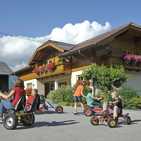 Farm stay Abelhof Schladming